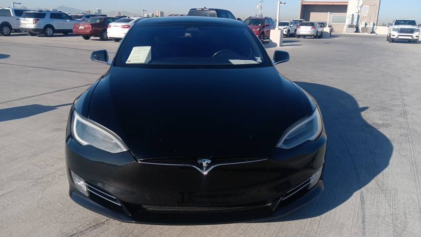 2018 Tesla Model S 5YJSA1E28JF281585