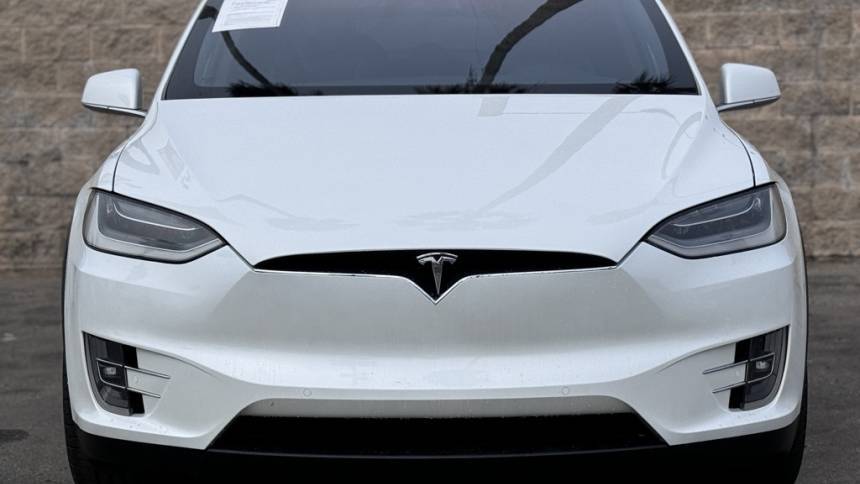 2020 Tesla Model X 5YJXCAE47LF240160