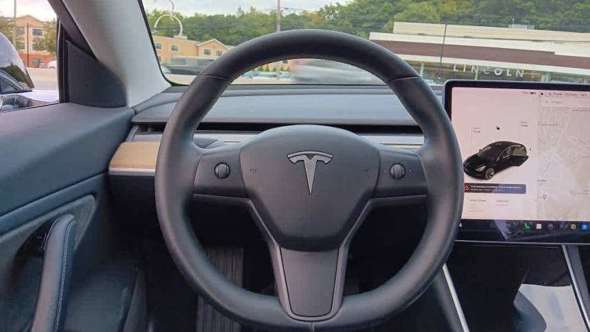 2018 Tesla Model 3 5YJ3E1EAXJF044631