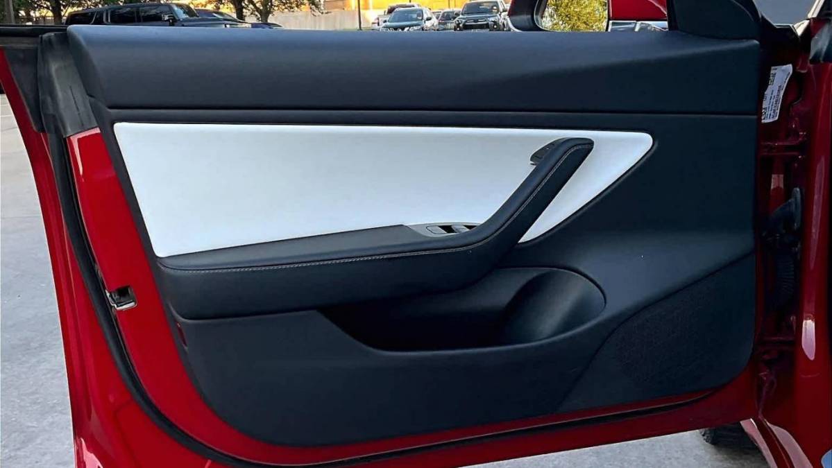 2019 Tesla Model 3 5YJ3E1EA8KF312819