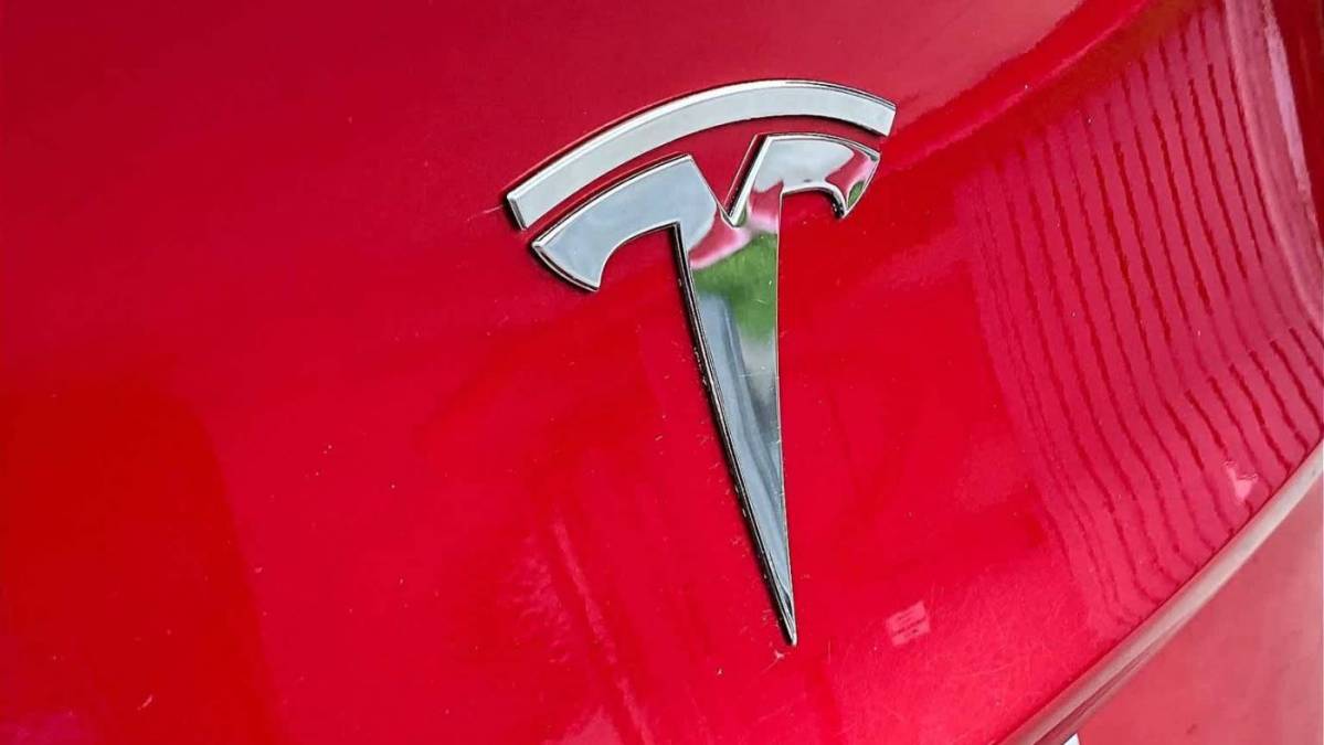 2019 Tesla Model 3 5YJ3E1EA8KF312819