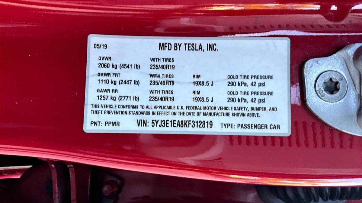 2019 Tesla Model 3 5YJ3E1EA8KF312819