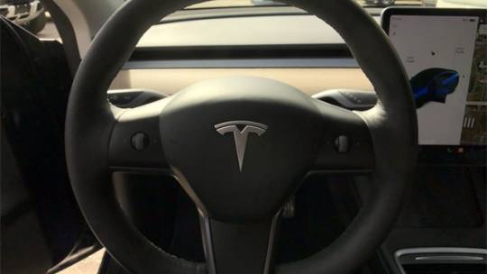 2021 Tesla Model Y 5YJYGDEE8MF253231