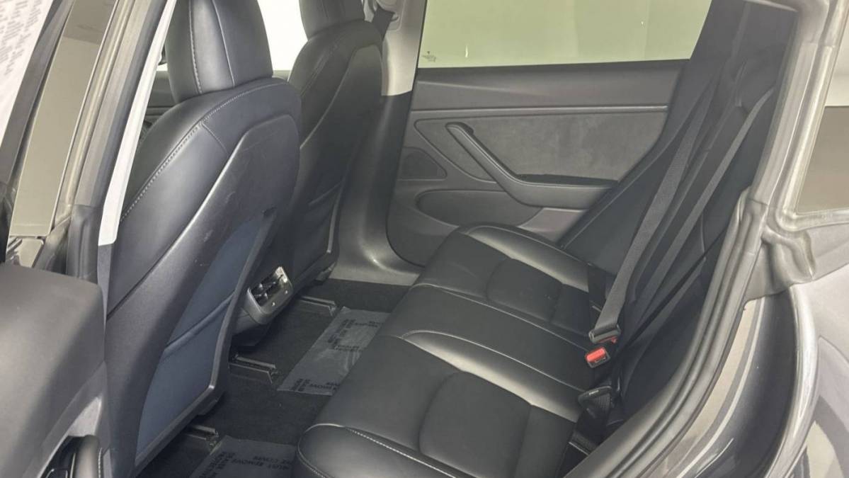 2019 Tesla Model 3 5YJ3E1EA2KF300861