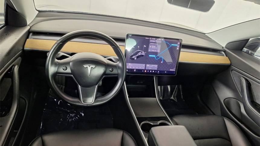 2019 Tesla Model 3 5YJ3E1EA2KF193150