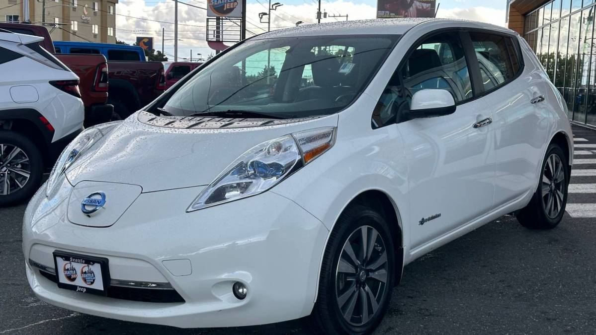 2015 Nissan LEAF 1N4AZ0CP3FC319652