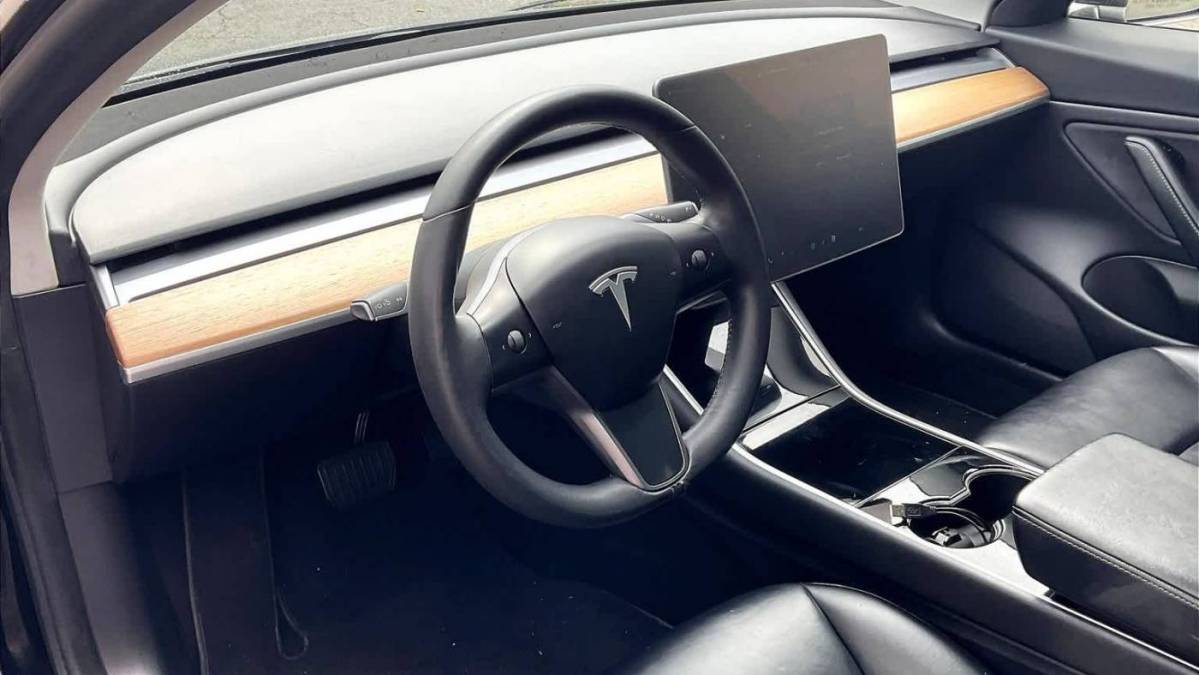 2020 Tesla Model 3 5YJ3E1EB0LF599745