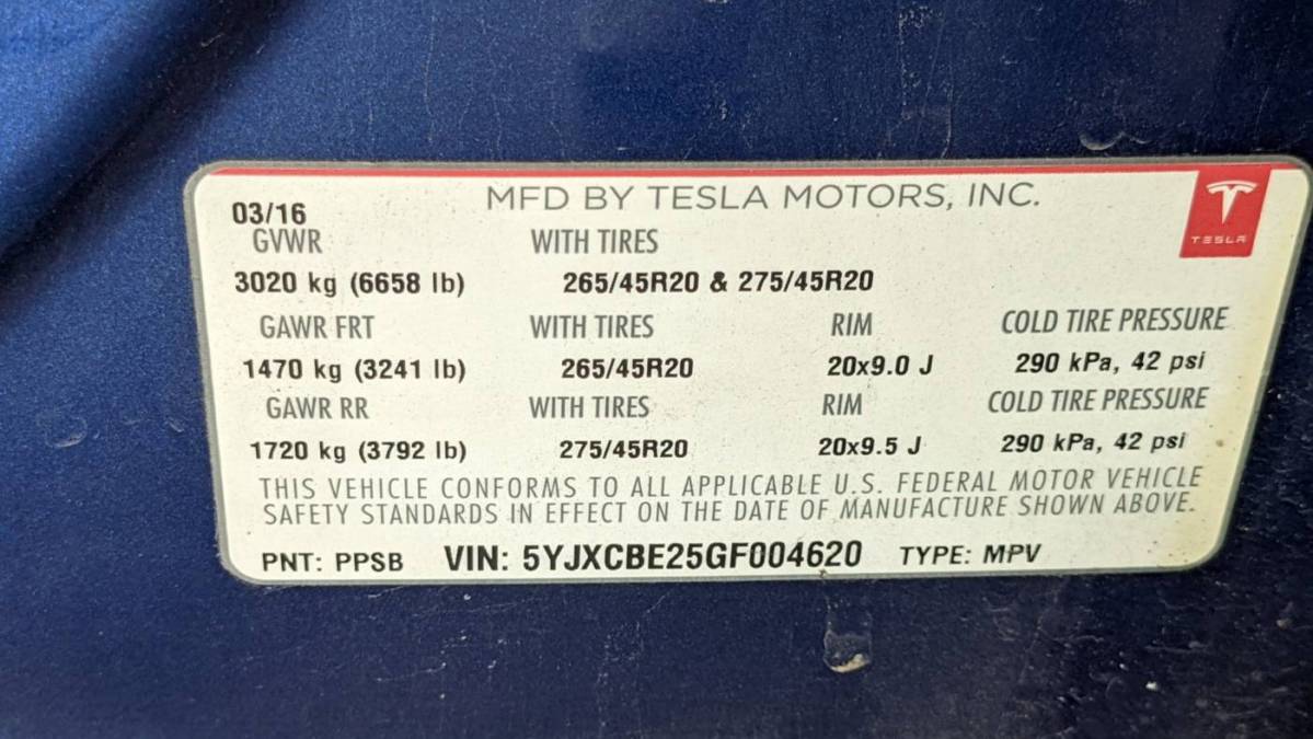 2016 Tesla Model X 5YJXCBE25GF004620