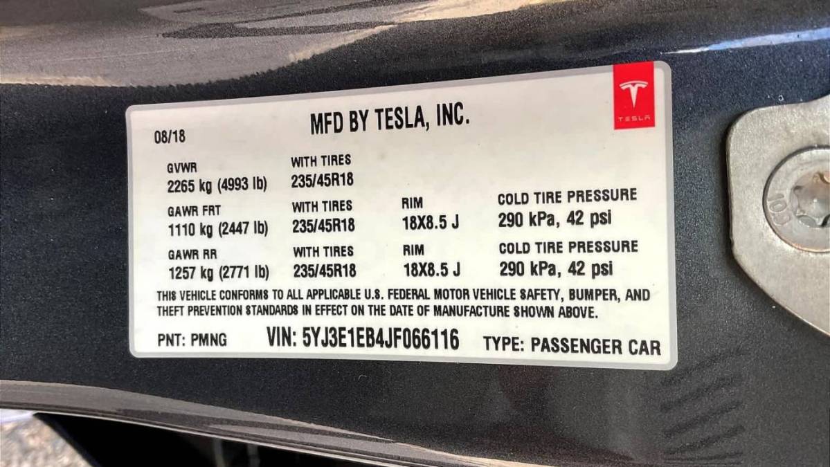 2018 Tesla Model 3 5YJ3E1EB4JF066116