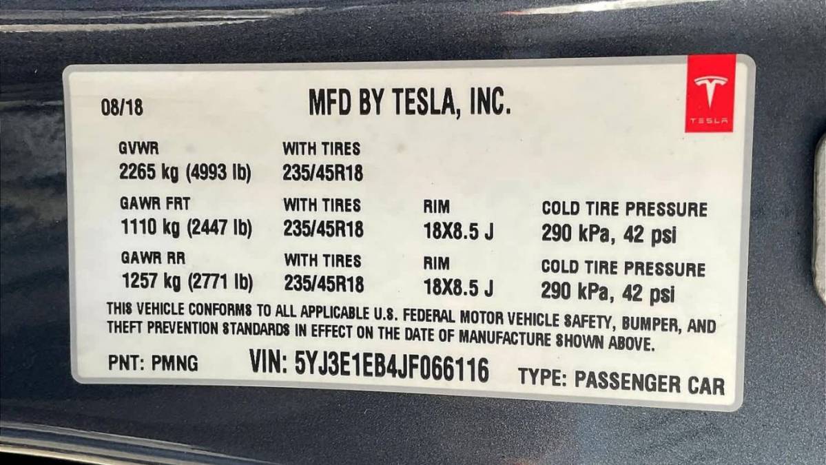 2018 Tesla Model 3 5YJ3E1EB4JF066116