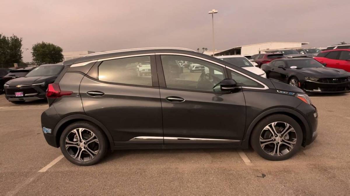 2020 Chevrolet Bolt 1G1FZ6S04L4143717