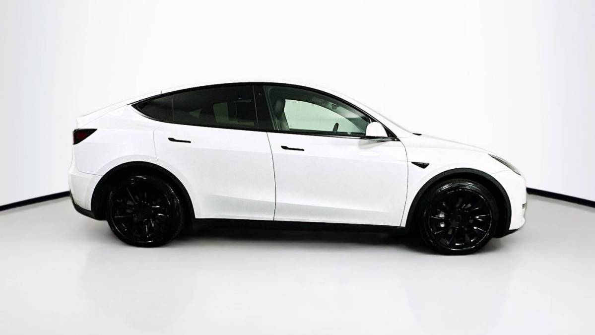 2020 Tesla Model Y 5YJYGDEF9LF004203