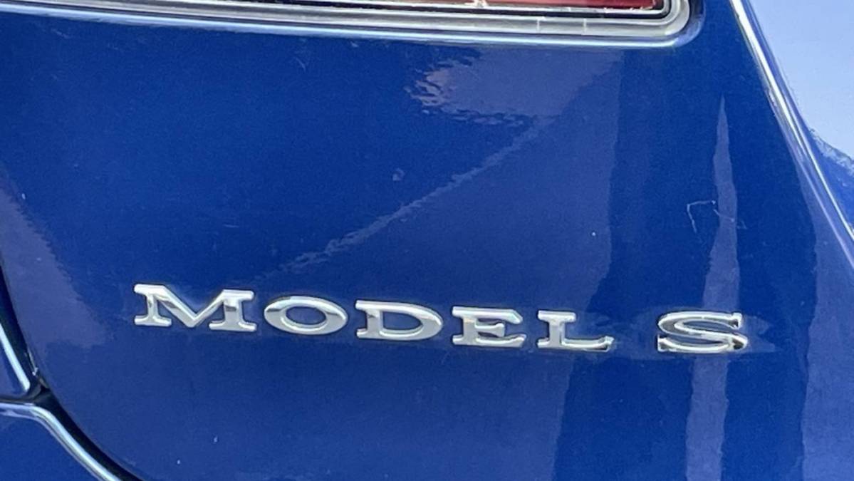 2019 Tesla Model S 5YJSA1E28KF302937