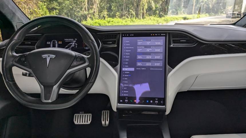 2019 Tesla Model X 5YJXCAE43KF183065