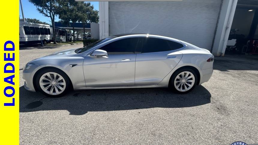 2017 Tesla Model S 5YJSA1E22HF193397