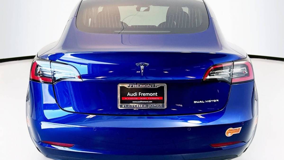 2020 Tesla Model 3 5YJ3E1EB7LF636158