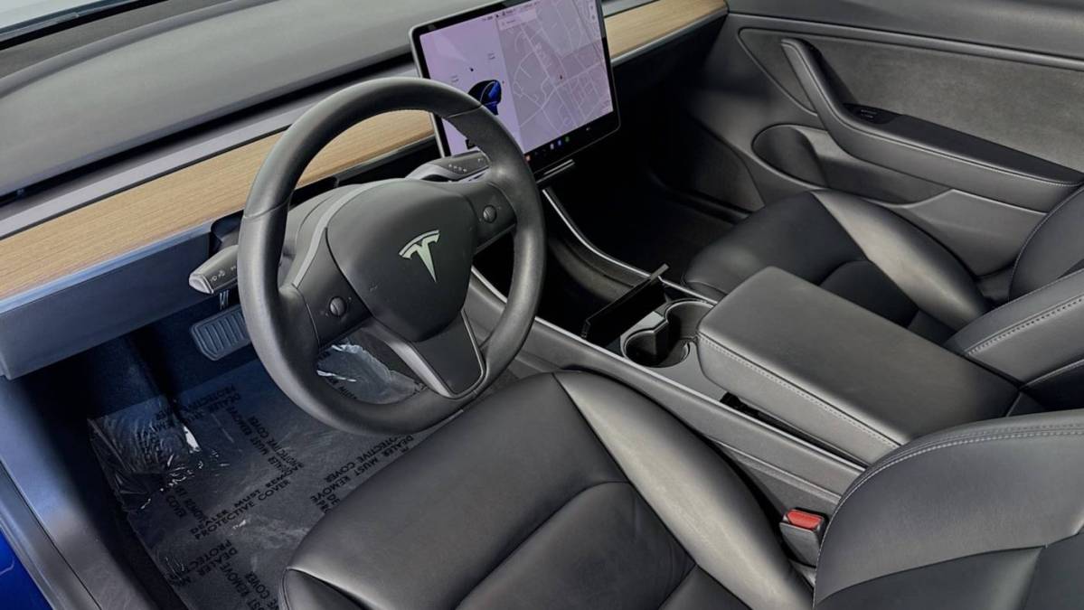 2020 Tesla Model 3 5YJ3E1EB7LF636158