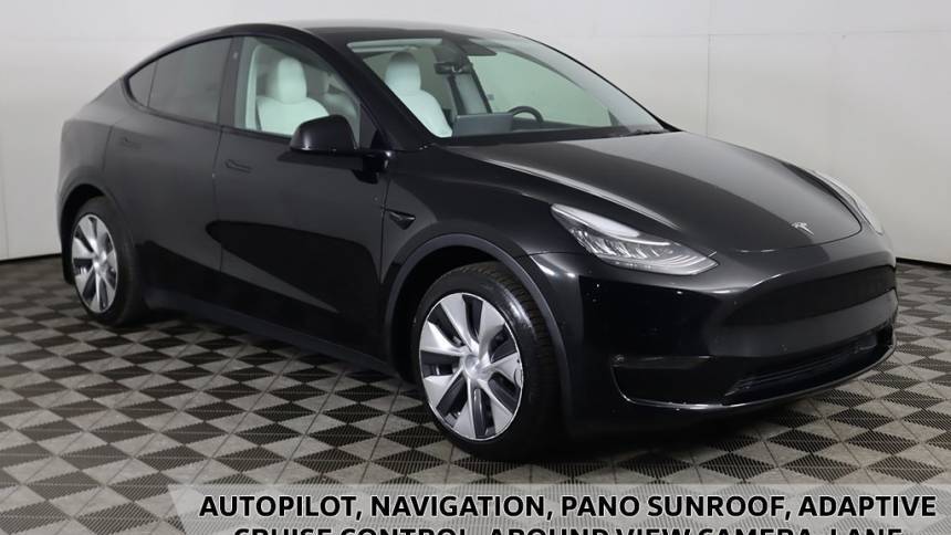 2021 Tesla Model Y 5YJYGAEE2MF195163