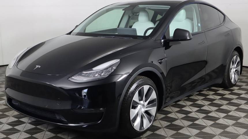 2021 Tesla Model Y 5YJYGAEE2MF195163