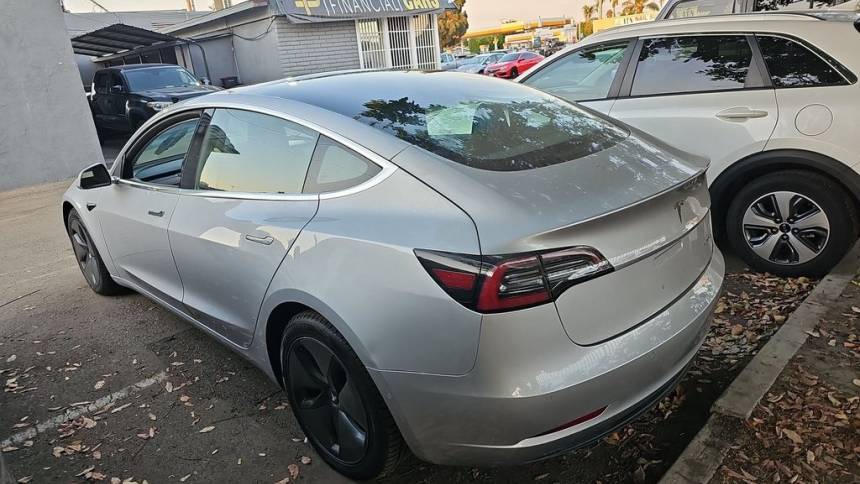 2018 Tesla Model 3 5YJ3E1EB7JF089955