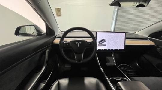 2019 Tesla Model 3 5YJ3E1EB5KF492883