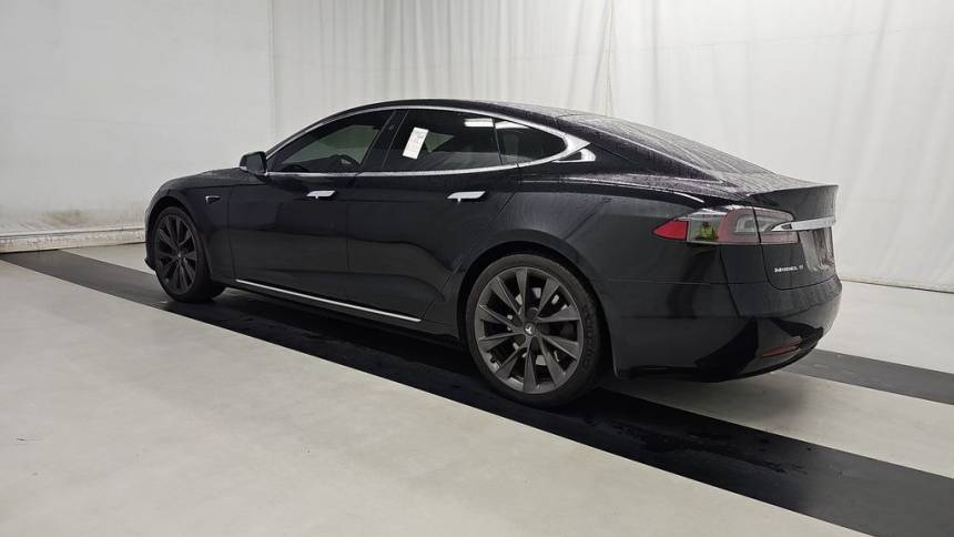 2018 Tesla Model S 5YJSA1E21JF261534