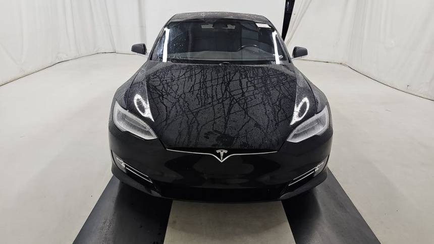 2018 Tesla Model S 5YJSA1E21JF261534