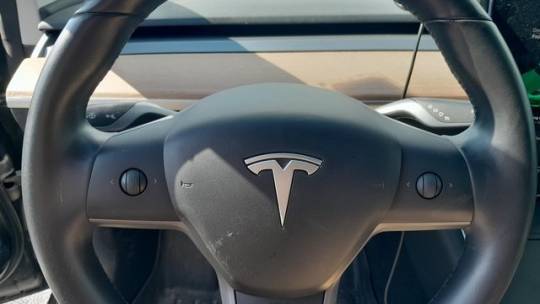 2019 Tesla Model 3 5YJ3E1EA2KF192984