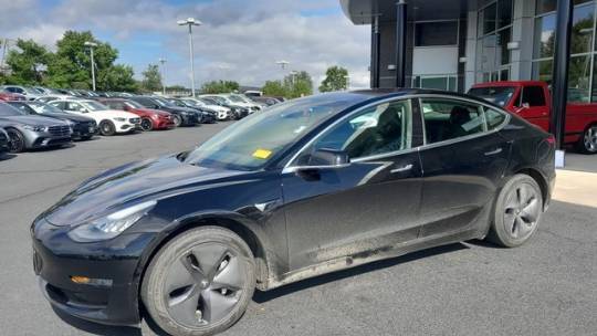 2019 Tesla Model 3 5YJ3E1EA2KF192984