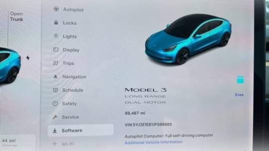 2018 Tesla Model 3 5YJ3E1EB1JF066865