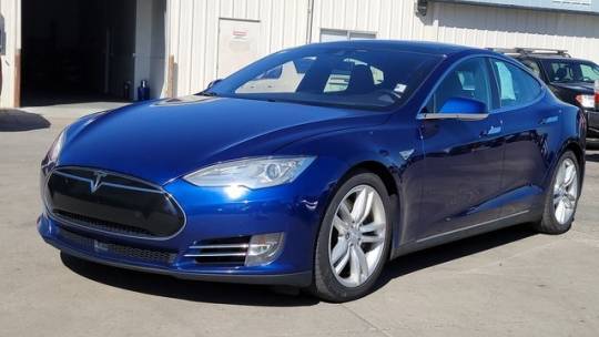 2015 Tesla Model S 5YJSA1H26FF090069