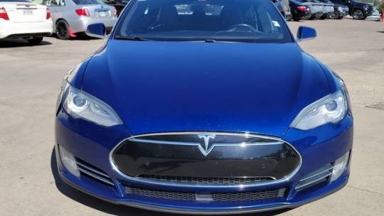 2015 Tesla Model S 5YJSA1H26FF090069