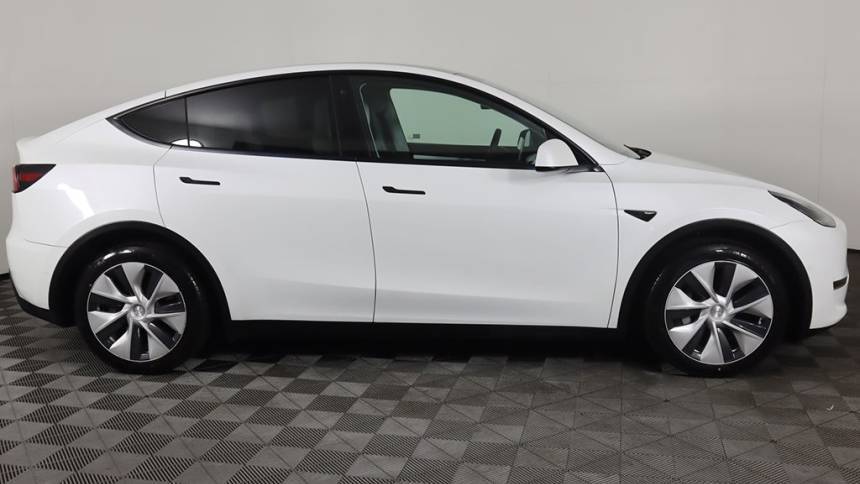 2021 Tesla Model Y 5YJYGDEE9MF300914