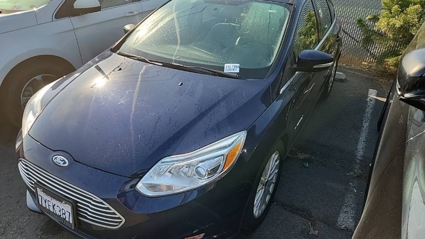 2017 Ford Focus 1FADP3R49HL230530