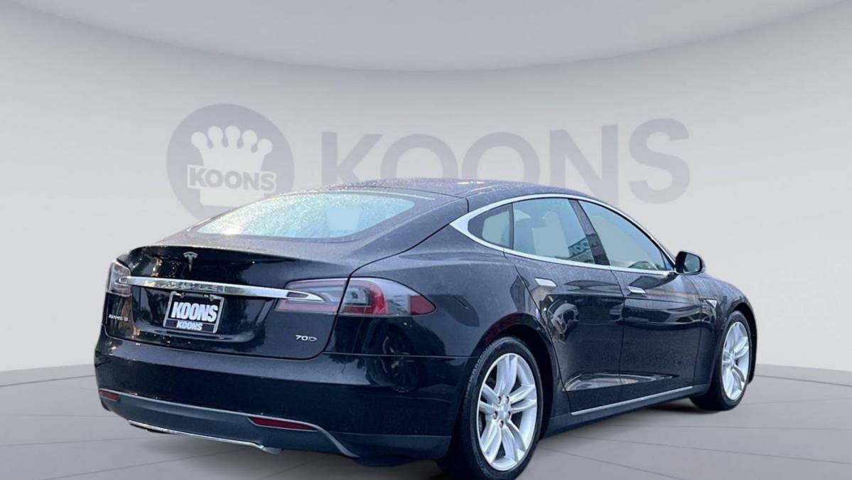 2016 Tesla Model S 5YJSA1E25GF119888