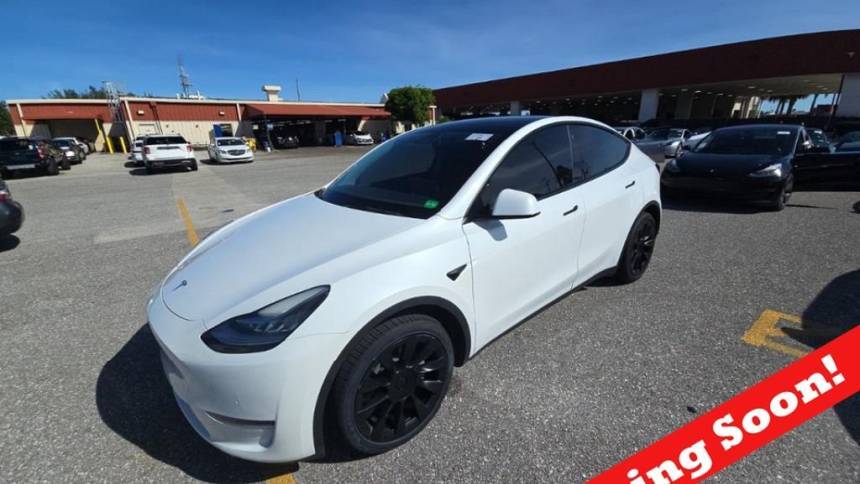 2021 Tesla Model Y 5YJYGDEE0MF254647