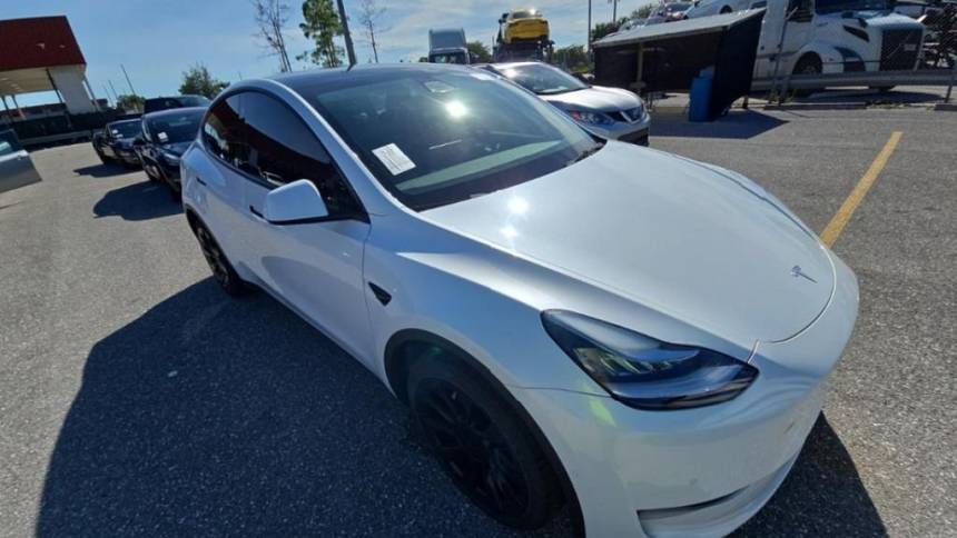 2021 Tesla Model Y 5YJYGDEE0MF254647