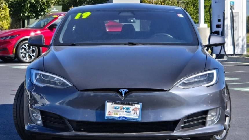 2019 Tesla Model S 5YJSA1E44KF331269