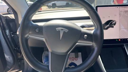 2018 Tesla Model 3 5YJ3E1EB3JF066107