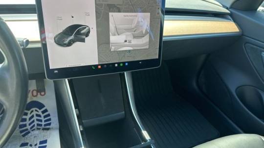 2018 Tesla Model 3 5YJ3E1EB3JF066107