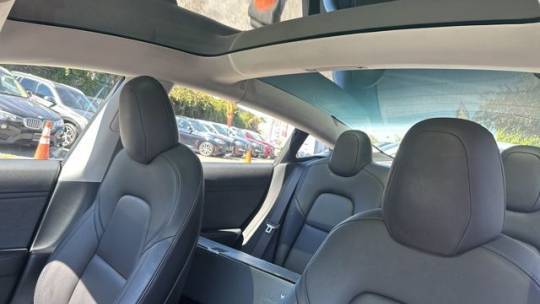 2018 Tesla Model 3 5YJ3E1EB3JF066107