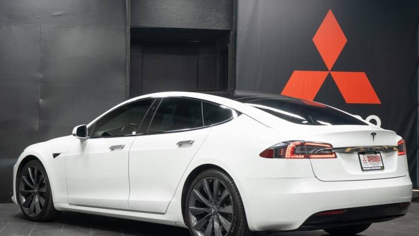 2016 Tesla Model S 5YJSA1E14GF173514