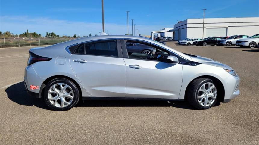 2018 Chevrolet VOLT 1G1RD6S53JU116402