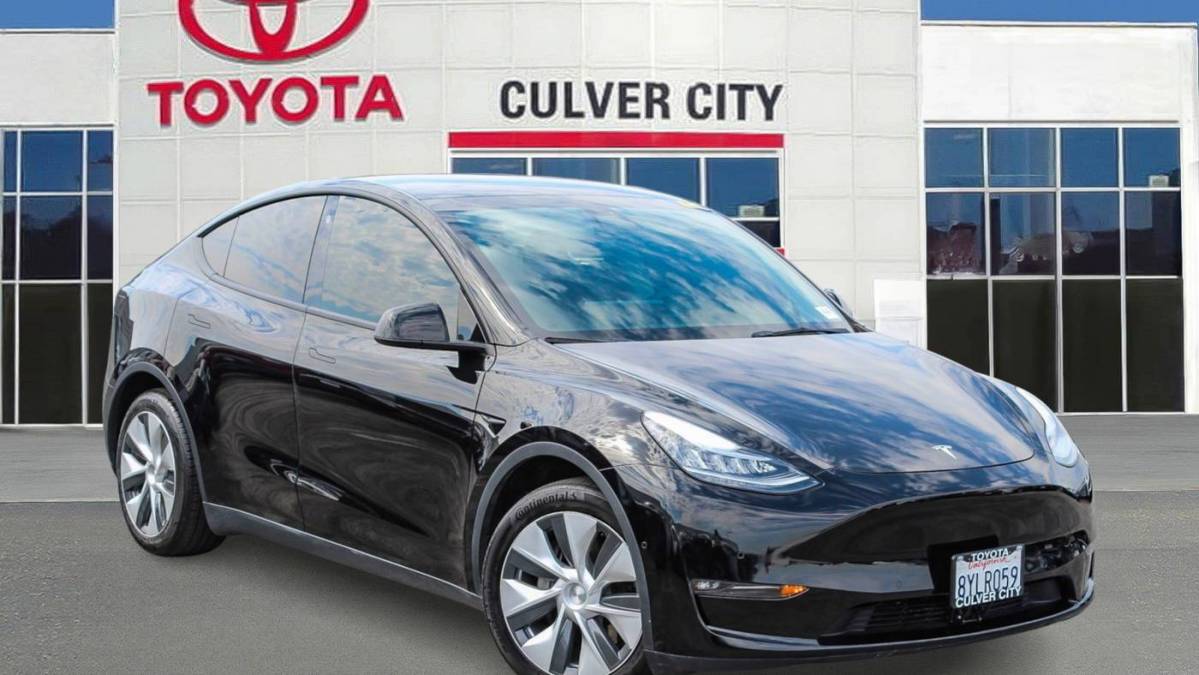 2021 Tesla Model Y 5YJYGDEEXMF274906