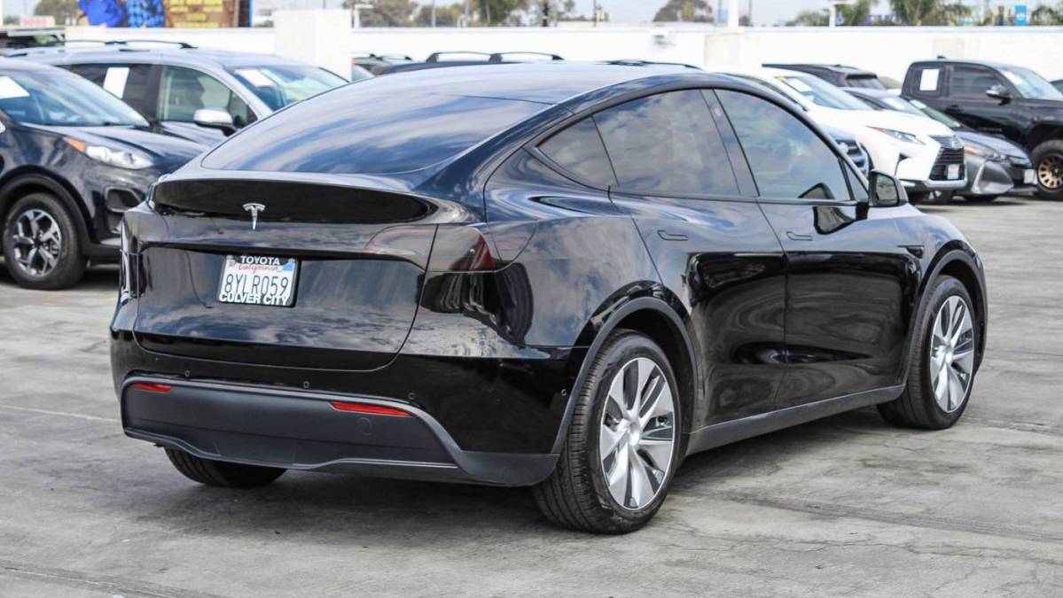 2021 Tesla Model Y 5YJYGDEEXMF274906