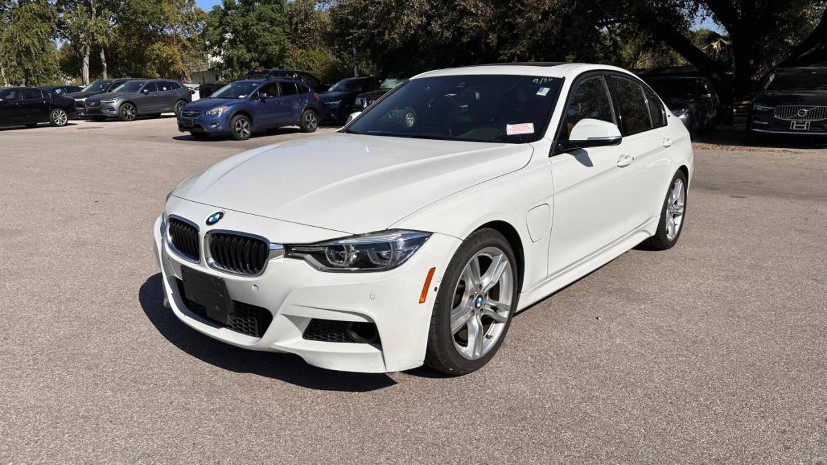 2016 BMW 3 Series WBA8E1C5XGK479590