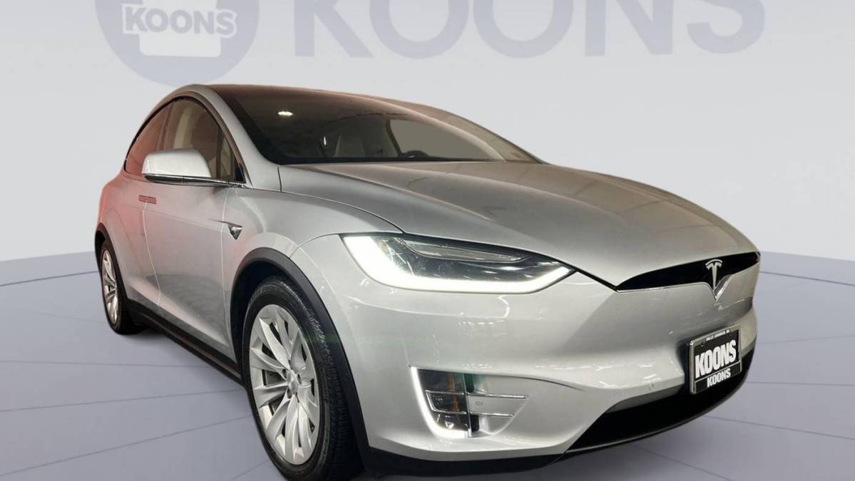 2016 Tesla Model X 5YJXCDE29GF026504