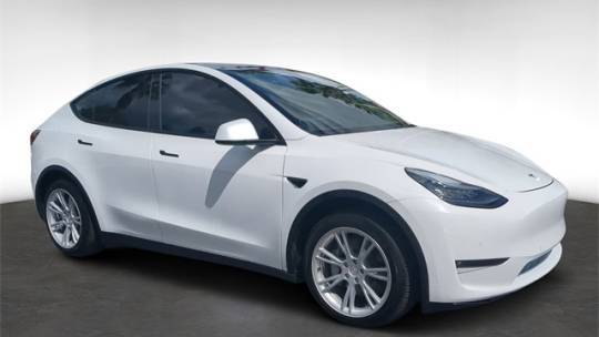 2021 Tesla Model Y 5YJYGDEE3MF300990