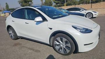 2021 Tesla Model Y 5YJYGDEE5MF062978