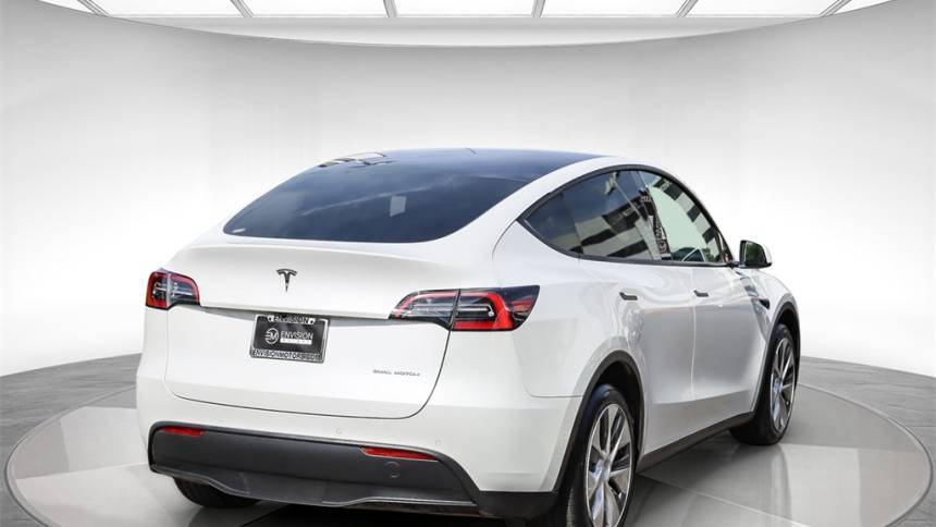 2021 Tesla Model Y 5YJYGDEE5MF276188